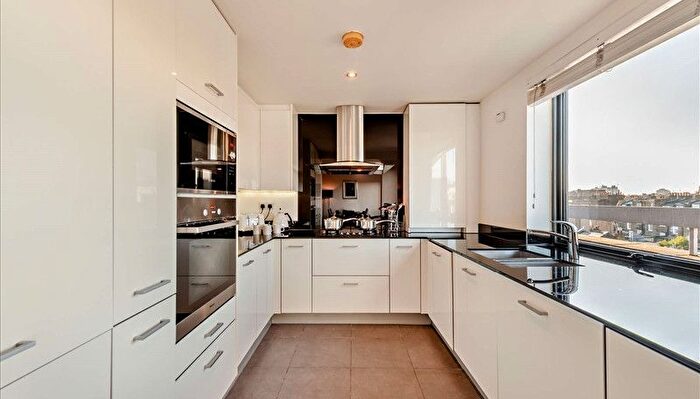 2 Bedroom Flat To Rent In Fulham Road, South Kensington, SW3