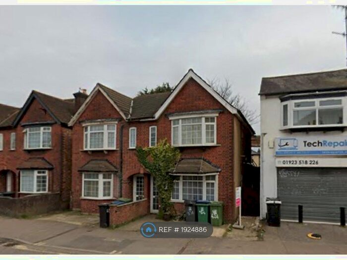 3 Bedroom Semi-Detached House To Rent In St Albans Road, Watford, WD24