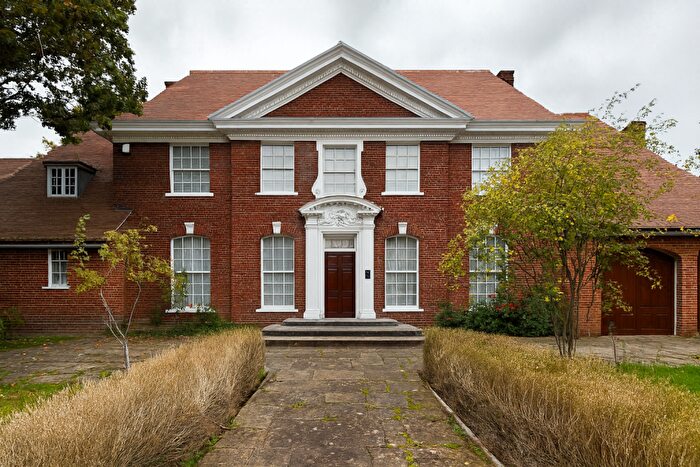 9 Bedroom Detached House For Sale In Winnington Road, London, N2