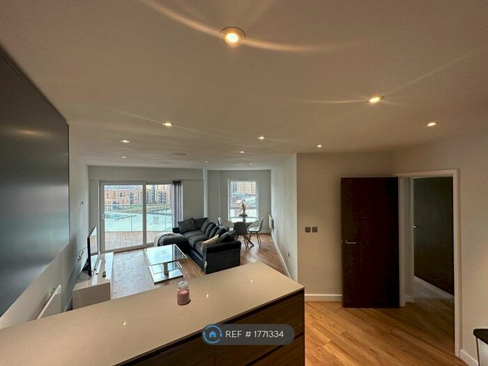 1 Bedroom Flat To Rent In Aerodrome Road, London, NW9