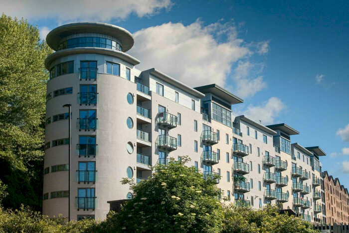 66 Bedroom Block Of Apartments For Sale In Units Portfolio, London, N6