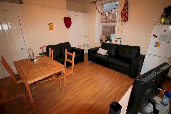 5 Bedroom Terraced House To Rent In Osborne Road, West Jesmond, NE2