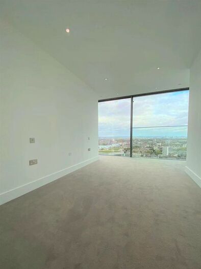 2 Bedroom Flat To Rent In Bollinder Place, London, EC1V