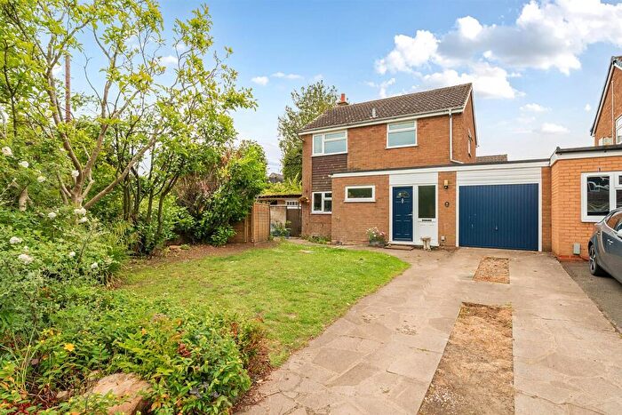 3 Bedroom Detached House For Sale In Elkins Close, Yelvertoft, Northampton, NN6