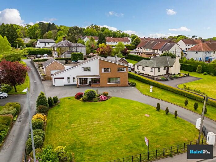 5 Bedroom Detached House For Sale In Killyman Road, Dungannon, BT71