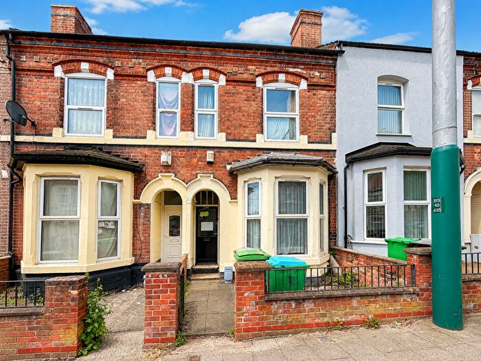 4 Bedroom Terraced House For Sale In Noel Street, Nottingham, NG7