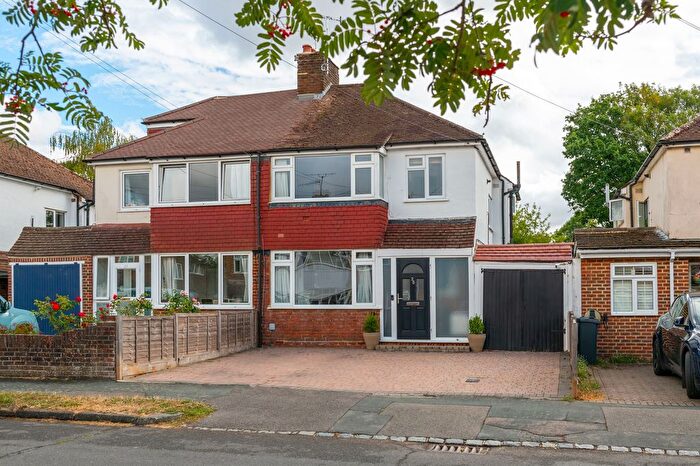 3 Bedroom Semi-Detached House For Sale In Hitchings Way, Reigate, RH2