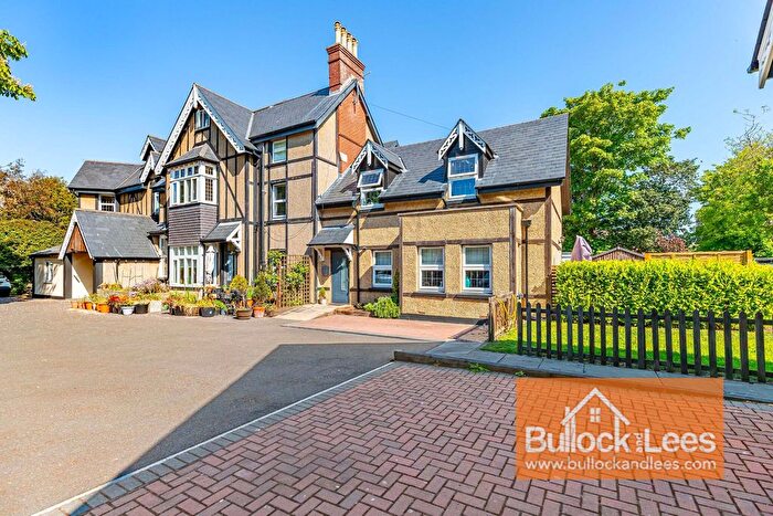 2 Bedroom Flat To Rent In Wharncliffe Road, Boscombe, Bournemouth, BH5