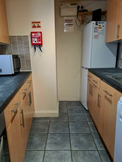 6 Bedroom House To Rent In A Willis Road, Cambridge, CB1