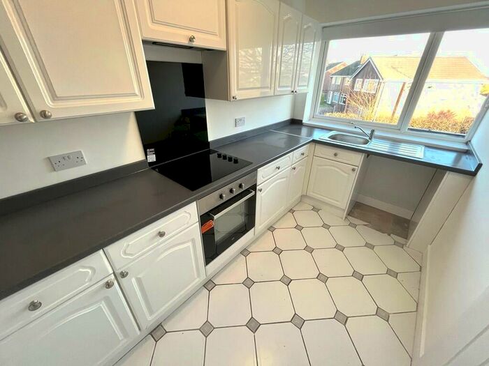 2 Bedroom Apartment To Rent In Conway Drive, Fulwood, Preston, PR2