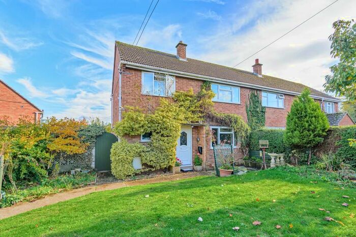 3 Bedroom Semi-Detached House For Sale In Steeple Aston, Oxfordshire, OX25