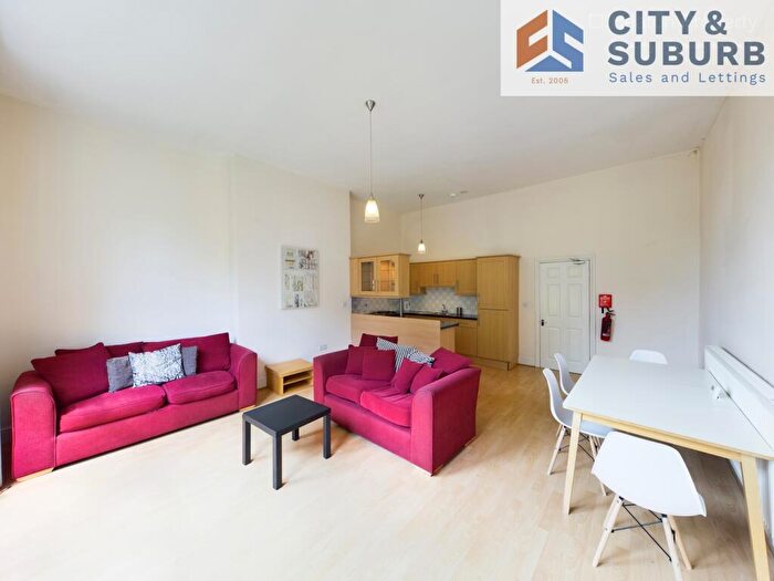 3 Bedroom Apartment To Rent In Osborne Terrace, Jesmond, Newcastle Upon Tyne, Tyne And Wear, NE2