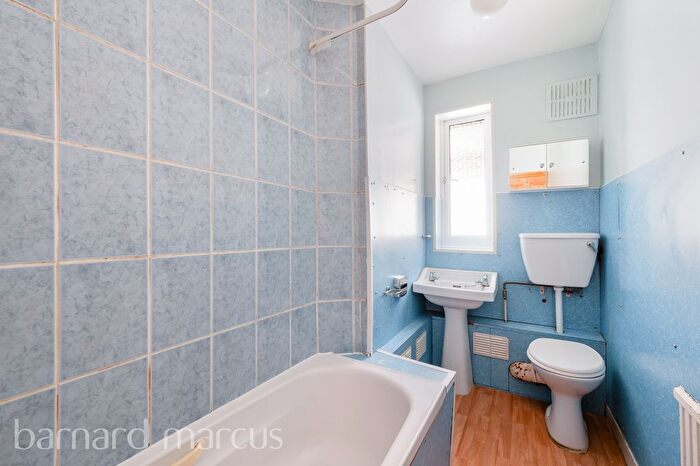 4 Bedroom Property To Rent In Lower Court Road, Epsom, KT19