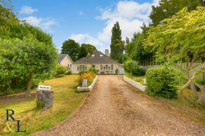 4 Bedroom Detached Bungalow For Sale In The Fosse, Kinoulton, Nottingham, NG12