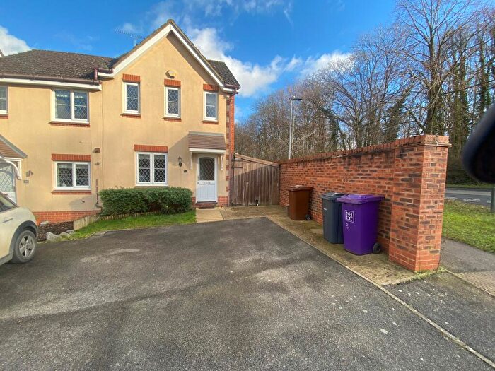 3 Bedroom House To Rent In Foyle Close, Great Ashby, SG1