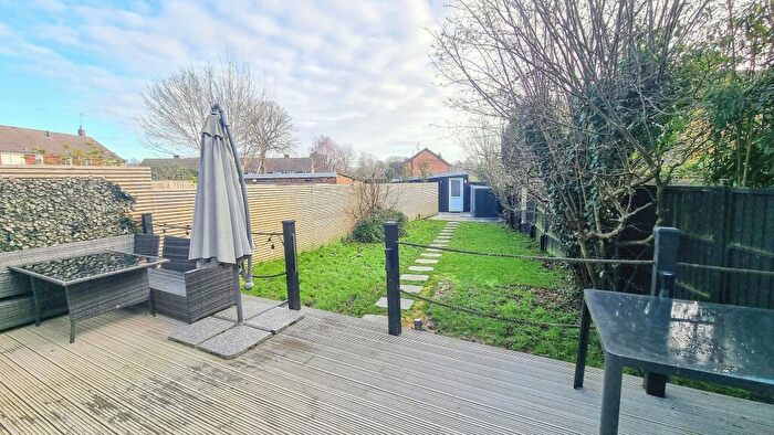 3 Bedroom End Of Terrace House For Sale In Brookway, Lindfield, RH16