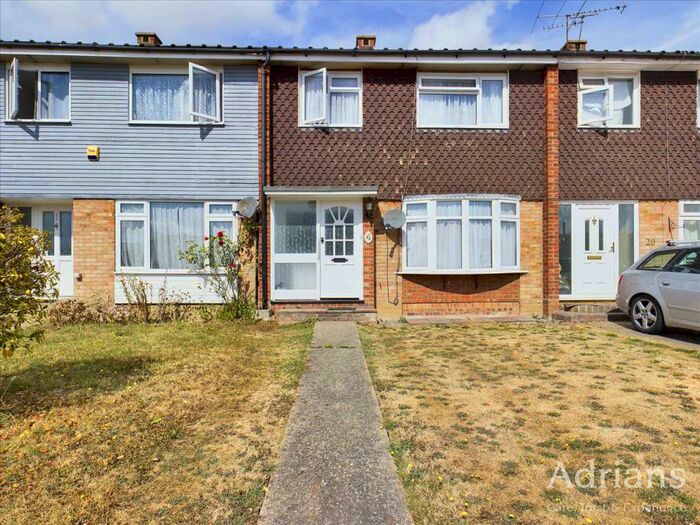 Houses for sale & to rent in CM2 8PZ, Glebe View, Galleywood Chelmsford