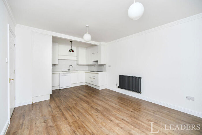 1 Bedroom Flat To Rent In Brighton Marina Village, Brighton, East Sussex, BN2