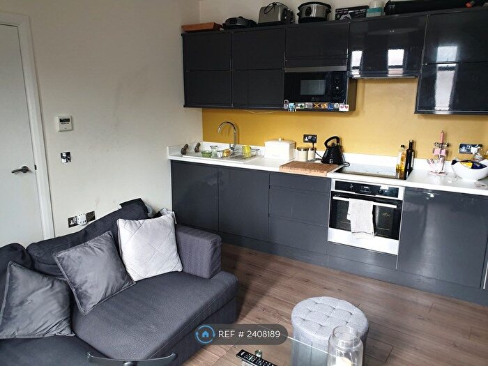 1 Bedroom Flat To Rent In Balham High Road, Balham, SW17