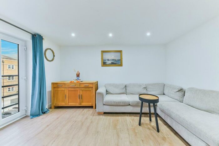 1 Bedroom Apartment To Rent In Corbidge Court, Glaisher Street, Deptford, SE8