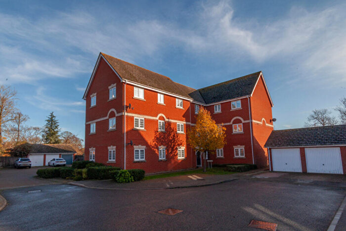 2 Bedroom Flat For Sale In Aspen Court, Rendlesham, IP12