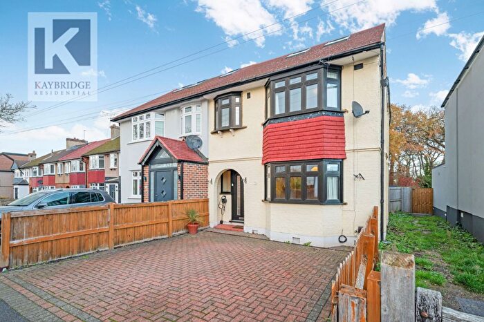 4 Bedroom Semi Detached House For Sale In Thurleston Avenue, Morden, SM4