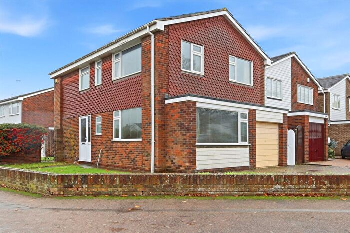 4 Bedroom Detached House For Sale In Barnstaple Road, Thorpe Bay, Essex, SS1