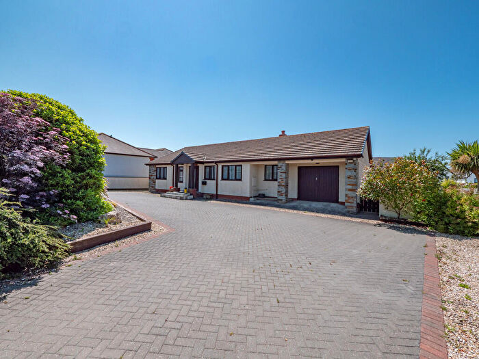 3 Bedroom Detached Bungalow For Sale In Stratton Road, Bude, EX23