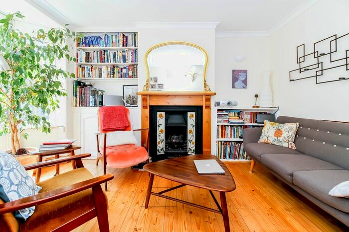 3 Bedroom Terraced House To Rent In Lake Street, Oxford, OX1