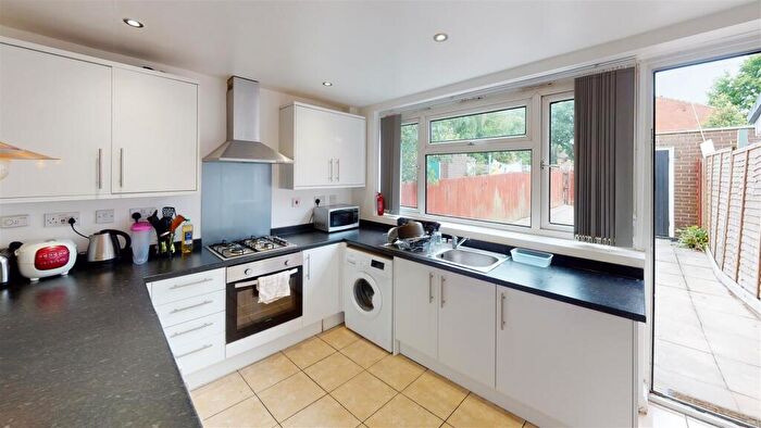 4 Bedroom Terraced House To Rent In Monument Road, Birmingham, B16