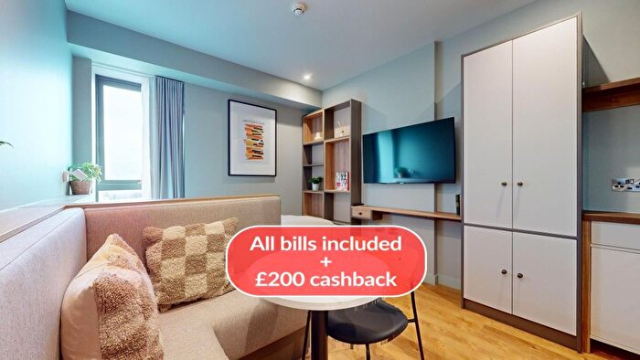 Studio To Rent In First Way, Wembley, HA9