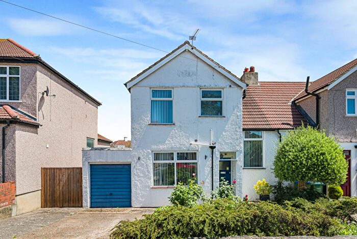 3 Bedroom Semi Detached House For Sale In Boundary Road, Sidcup, DA15