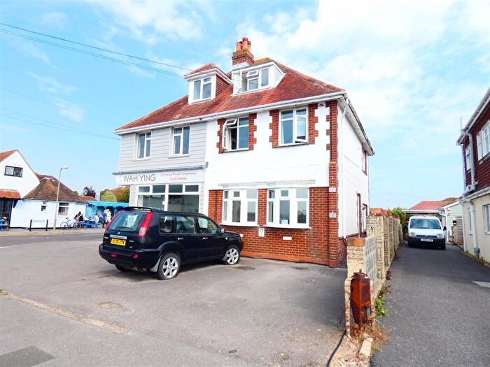 2 Bedroom Flat To Rent In Hill Head Road, Fareham, PO14