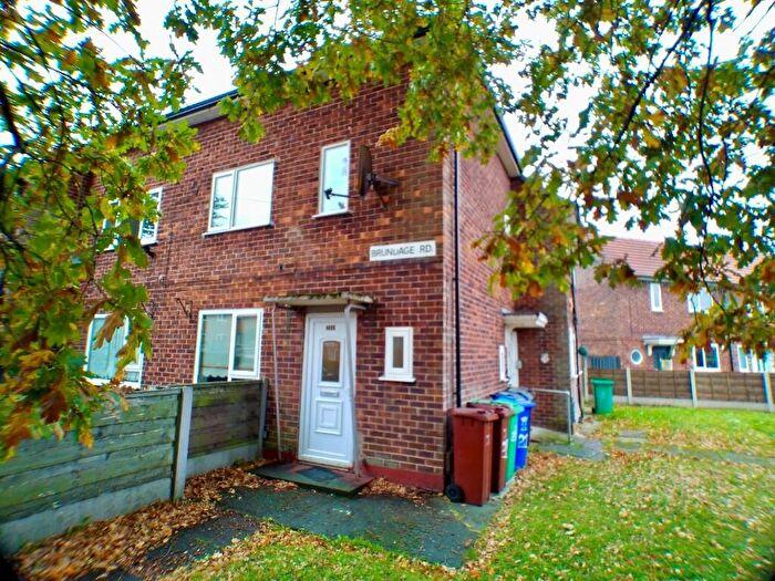 2 Bedroom Apartment To Rent In Brundage Road, Wythenshawe, M22