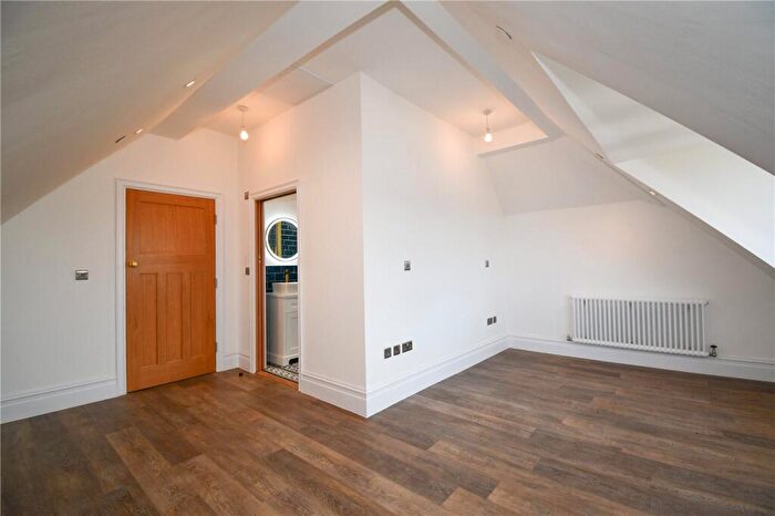 2 Bedroom Apartment For Sale In Stanley Road, Hoylake, Wirral, CH47