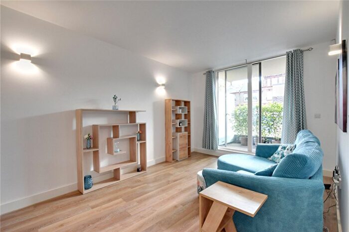 1 Bedroom Flat For Sale In Lee Road, Blackheath, London, SE3