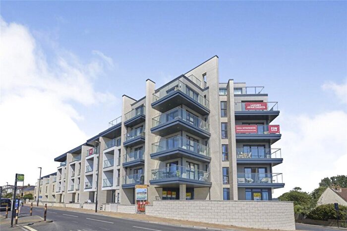 2 Bedroom Flat To Rent In Breakwater Way, Sandown, Isle Of Wight, PO36