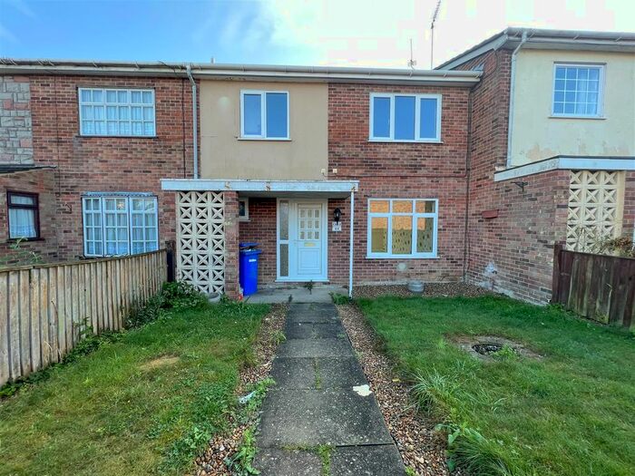 3 Bedroom Terraced House To Rent In Wissett Way, Lowestoft, NR32
