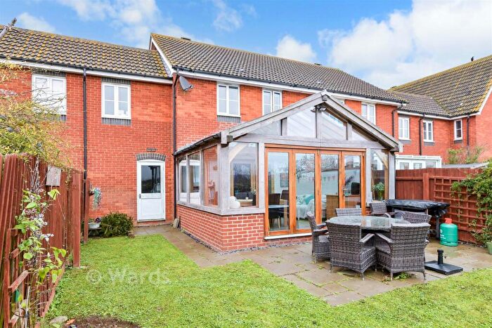 3 Bedroom Link Detached House For Sale In Puffin Road, Herne Bay, Kent, CT6