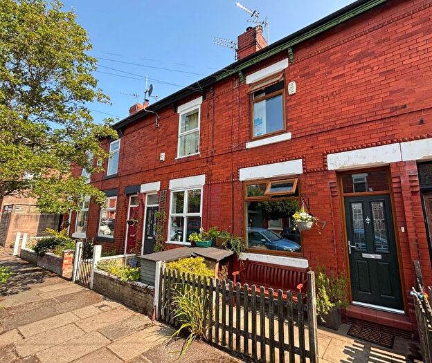 3 Bedroom Terraced House For Sale In Halstead Avenue, Chorlton, M21