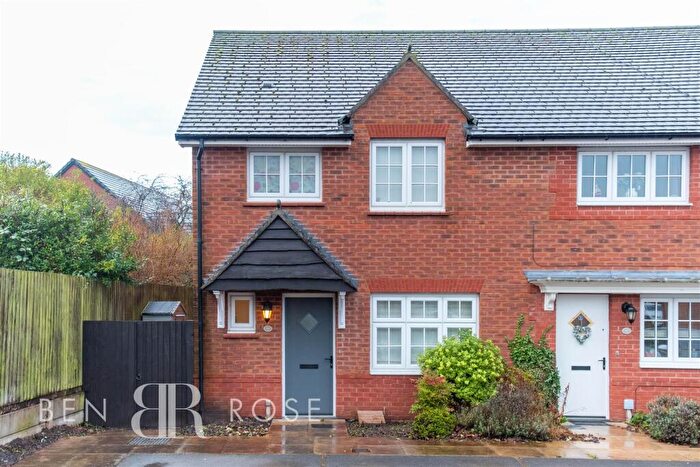 3 Bedroom Semi-Detached House To Rent In Stone Yard Close, Ormskirk, L39