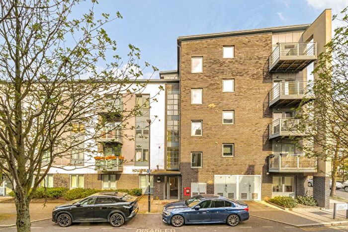 2 Bedroom Flat For Sale In Pooles Park, London, N4