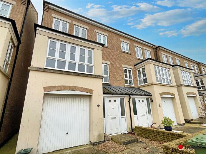 4 Bedroom Semi-Detached House For Sale In Park View, Corby, NN17