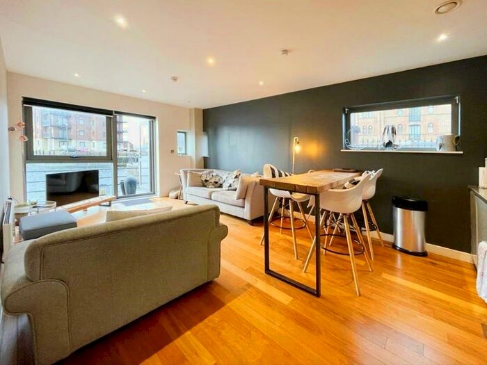 2 Bedroom Apartment To Rent In William Jessop Way, Liverpool, L3