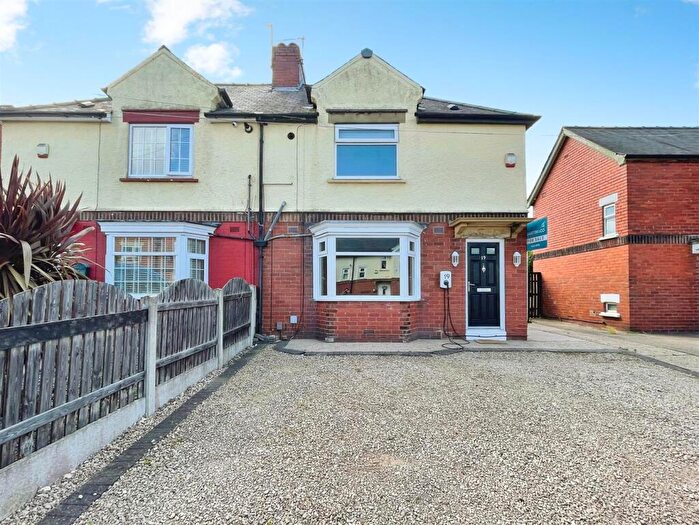 3 Bedroom Semi-Detached House For Sale In Greenwood Avenue, Mansfield Woodhouse, Mansfield, NG19