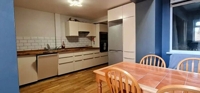2 Bedroom House To Rent In Wern Terrace, Port Tennant, Swansea, SA1