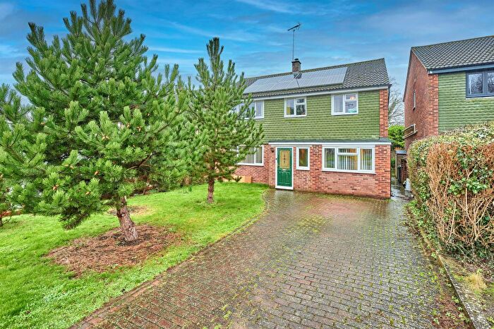 4 Bedroom Detached House For Sale In St. Johns Close, Saffron Walden, CB11