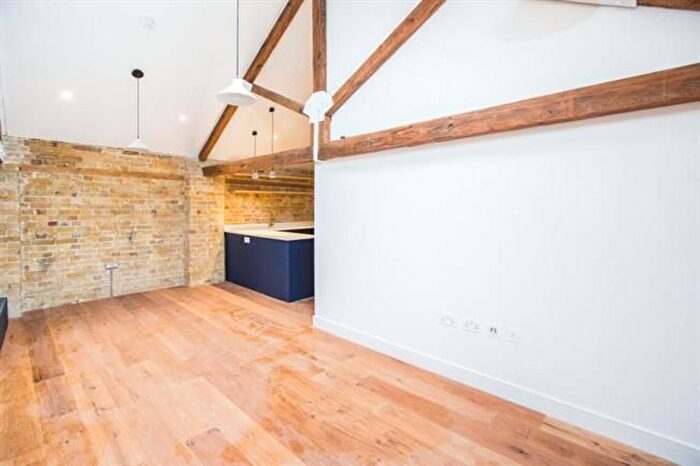 2 Bedroom Flat To Rent In Town Quay, Barking, IG11