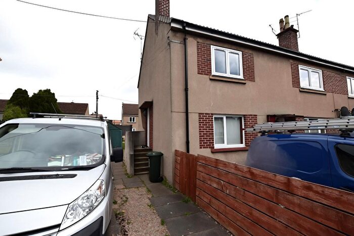 2 Bedroom Flat To Rent In Kenmore Terrace, Perth, PH1