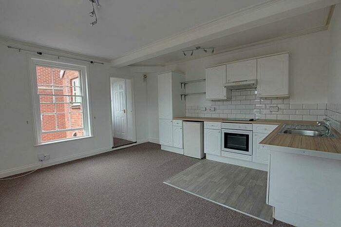 1 Bedroom Flat To Rent In Dorset House, The Halve, Trowbridge, BA14